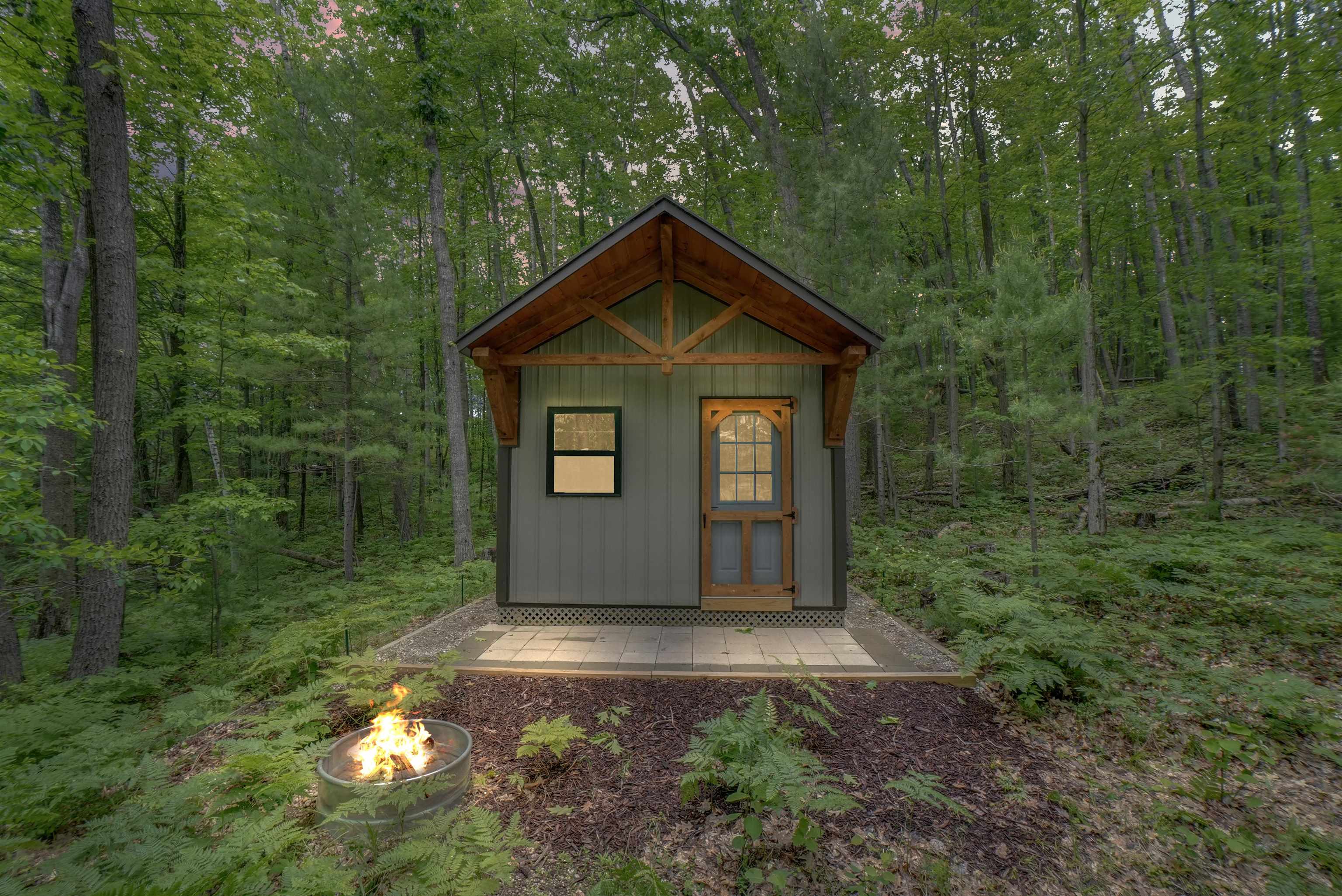 East Long Lake Road Cadillac, MI 49601 - Photo 1 of 23