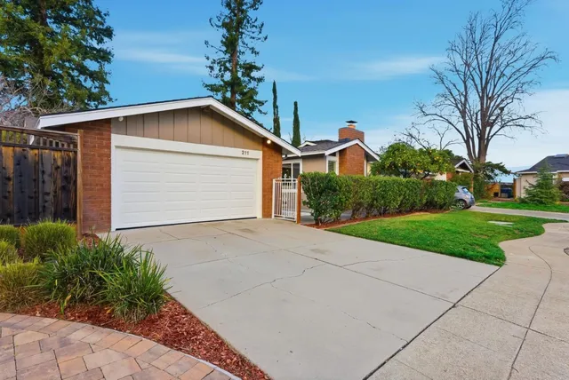 $2,088,000 | 211 Drakes Bay Avenue, Los Gatos, CA 95032