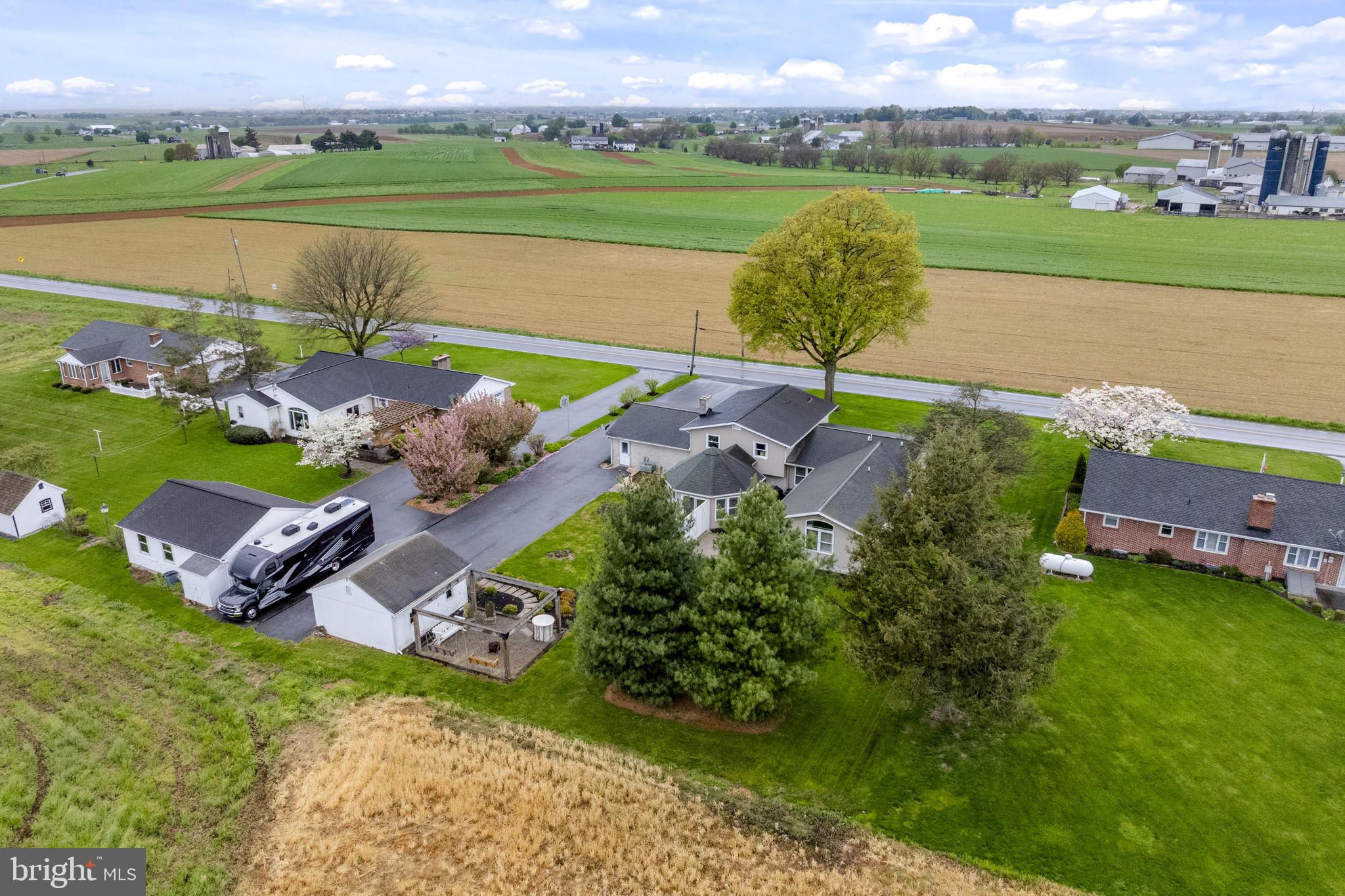 193 South Shirk Road New Holland, PA 17557 - Photo 7 of 75