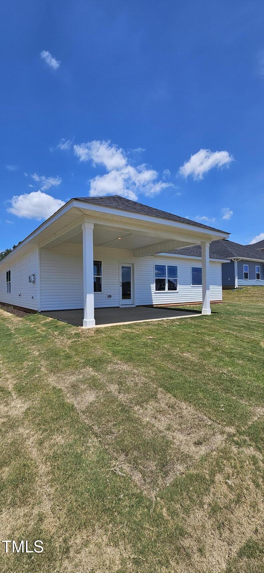 16 Decatur Drive Fuquay-Varina, NC 27526 - Photo 20 of 32 Pictures, photographs, features, colors and sizes are approximate for illustration purposes only and will vary per home.