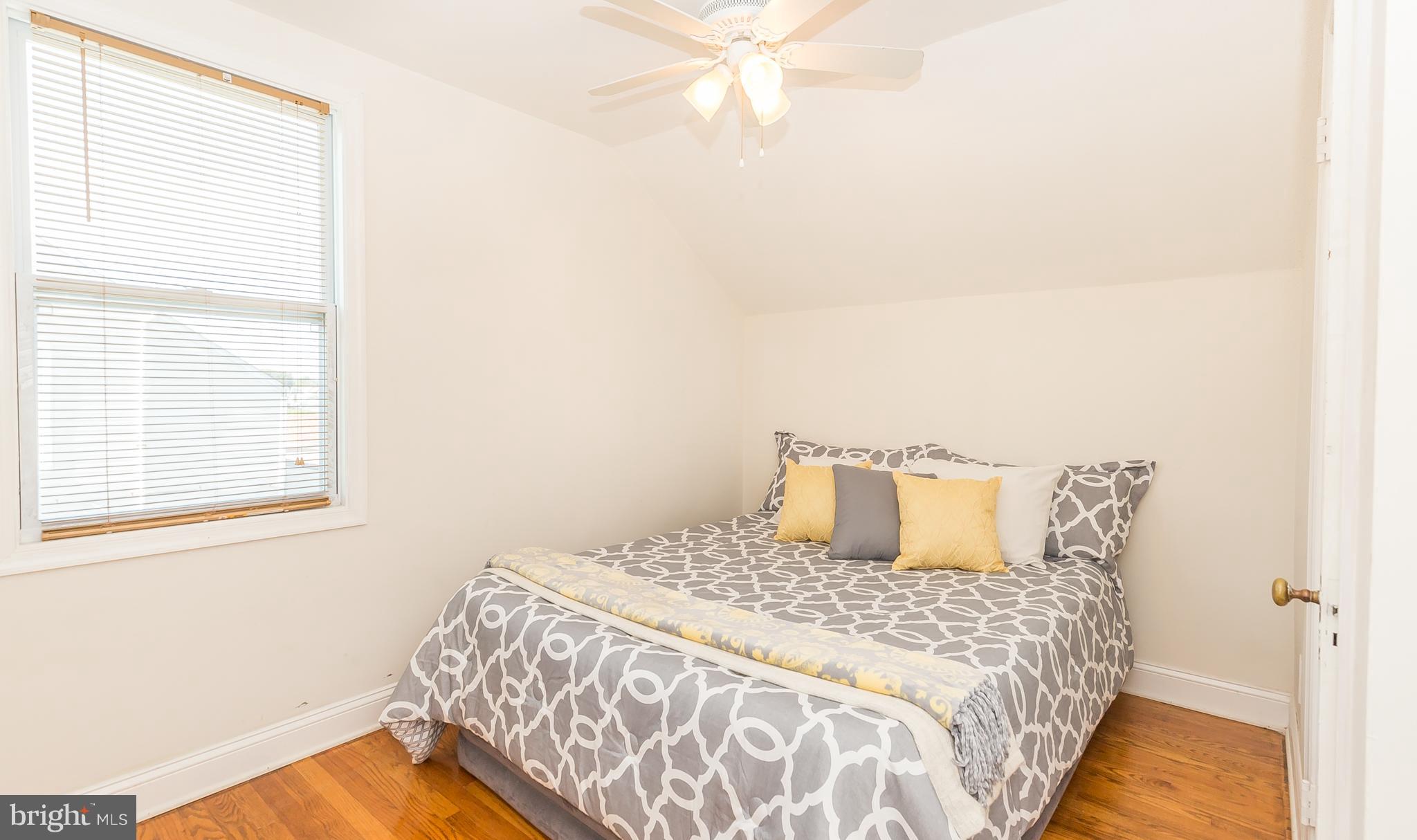 1775 Brookview Road Baltimore, MD 21222 - Photo 23 of 30 Bedroom 2 (upper level)
