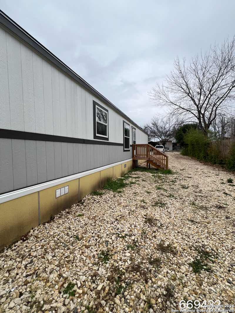 117 Royal Street Taylor, TX 76574 - Photo 3 of 19