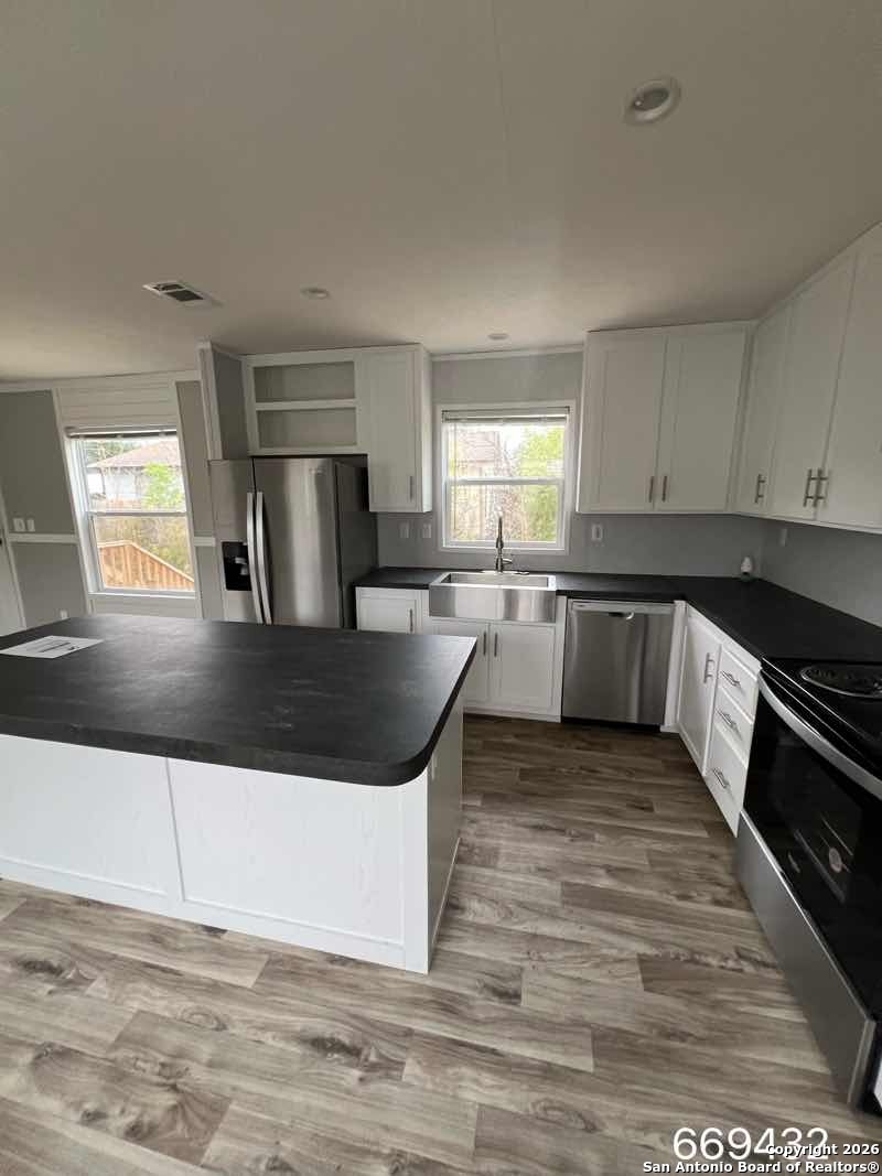 117 Royal Street Taylor, TX 76574 - Photo 7 of 19