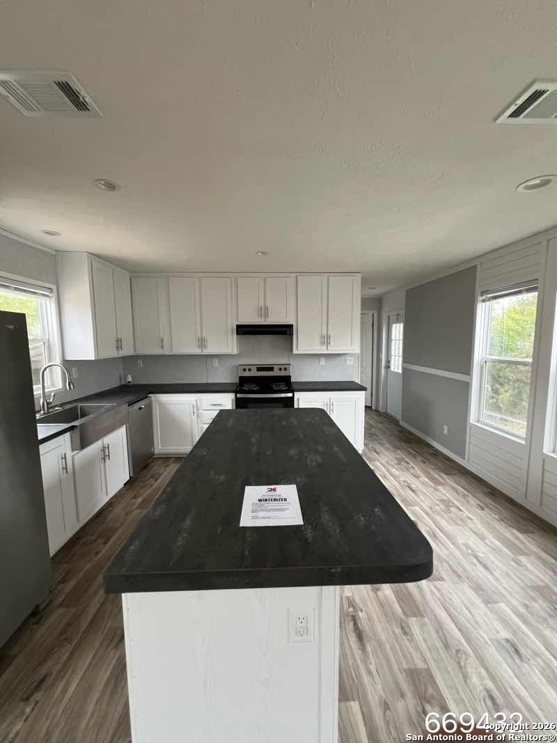 117 Royal Street Taylor, TX 76574 - Photo 9 of 19