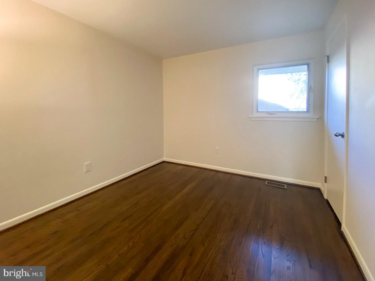 19 Conestoga Road Clementon, NJ 08021 - Photo 14 of 27