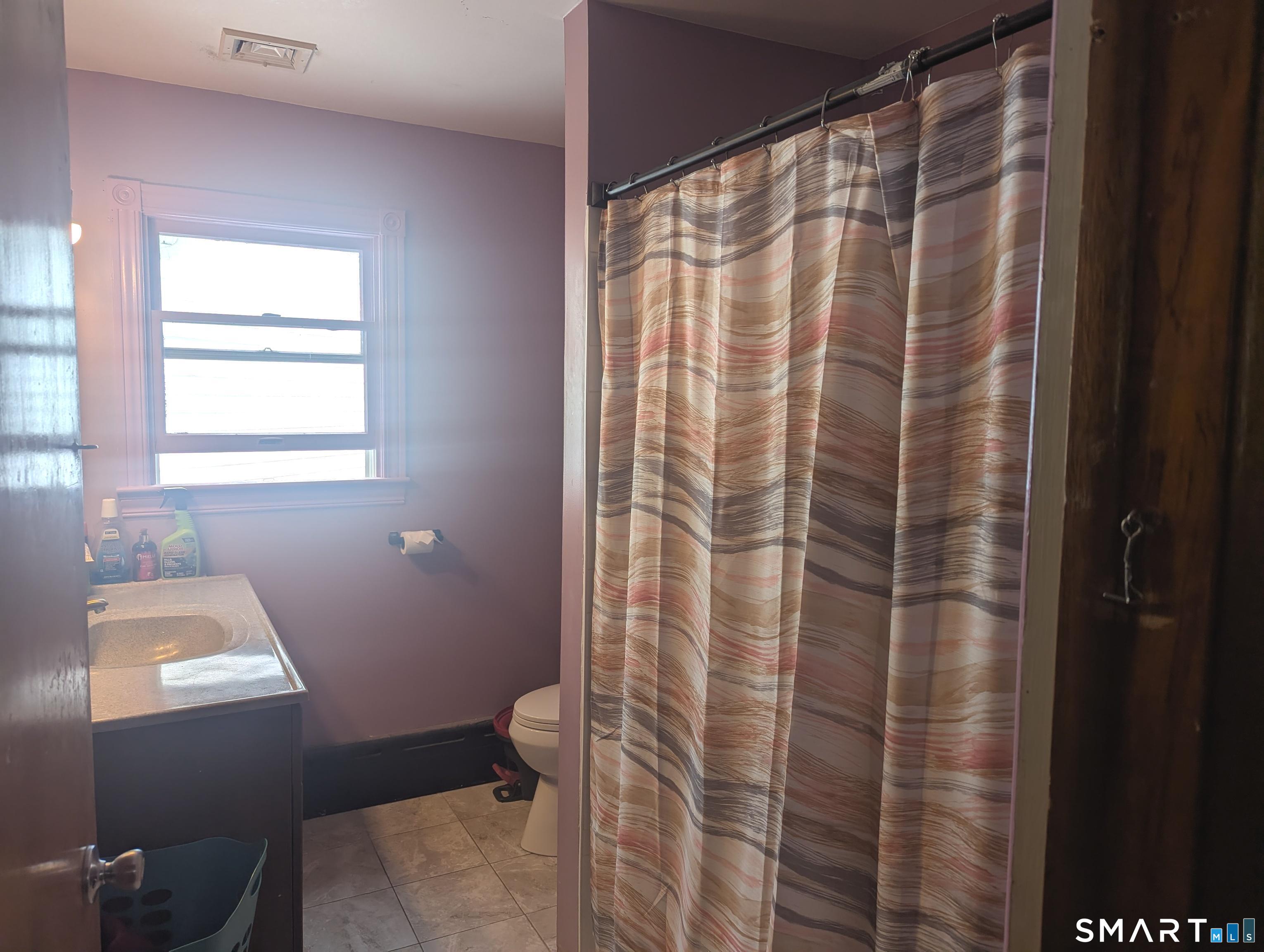 90 Wawecus Hill Road Norwich, CT 06360 - Photo 17 of 24
