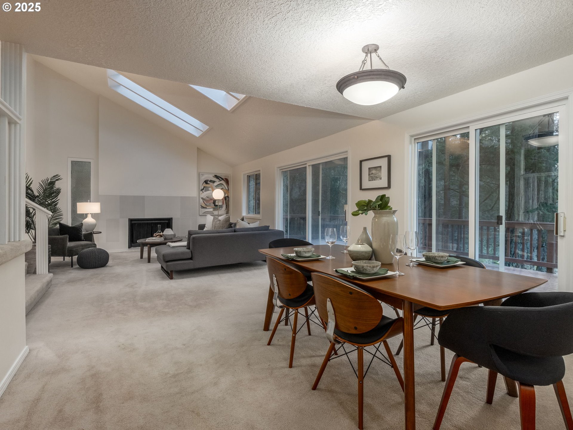 5127 Southwest Multnomah Boulevard Portland, OR 97219 - Photo 11 of 41 Gallery Image 11