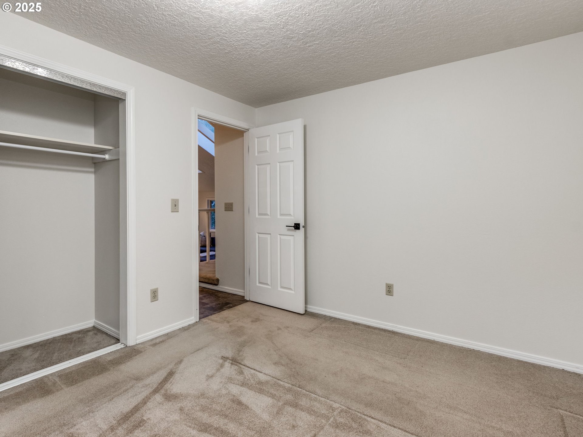 5127 Southwest Multnomah Boulevard Portland, OR 97219 - Photo 27 of 41 Gallery Image 27