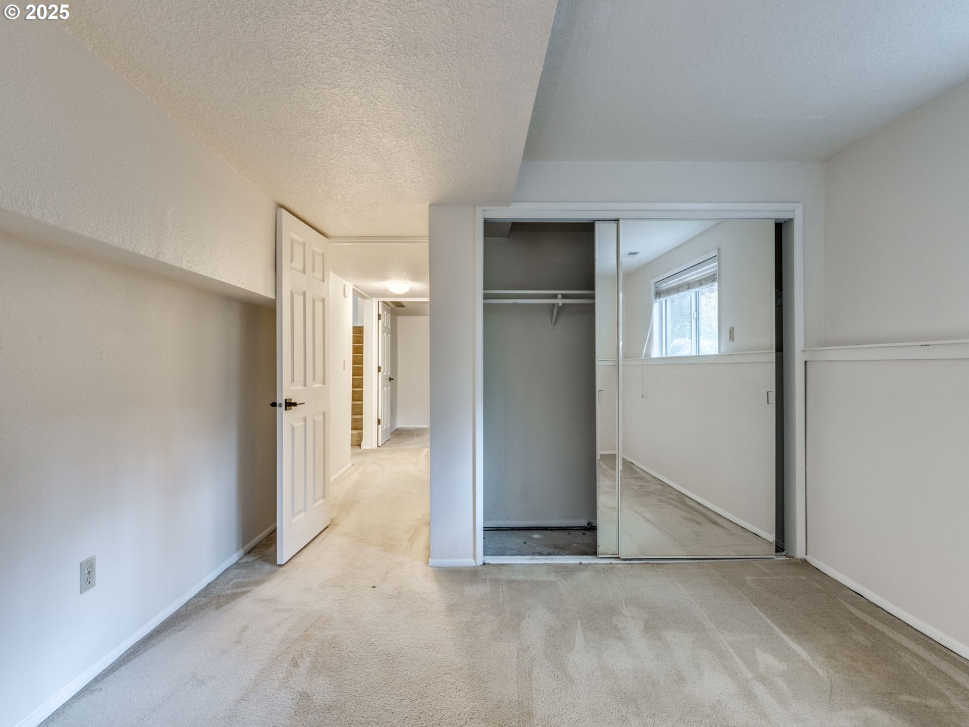 5127 Southwest Multnomah Boulevard Portland, OR 97219 - Photo 31 of 41 Gallery Image 31