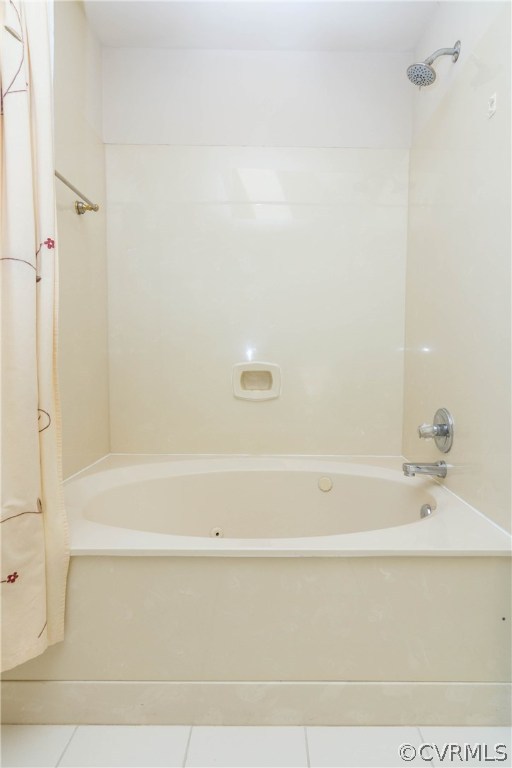 14107 Princess Mary Road Chesterfield, VA 23838 - Photo 21 of 39 a bathroom with a bathtub