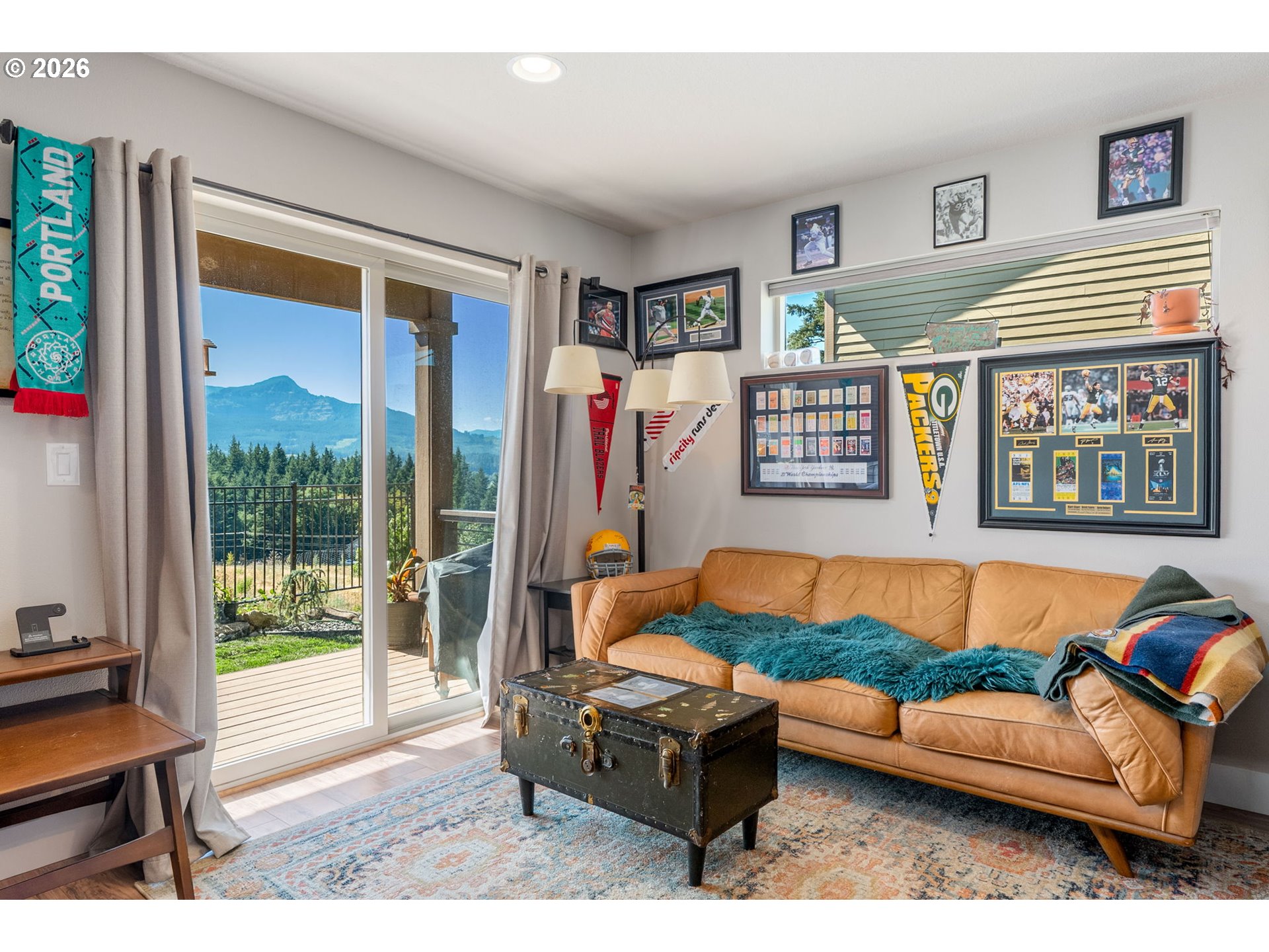 91 Warm Springs Drive Cascade Locks, OR 97014 - Photo 39 of 45 Family Room