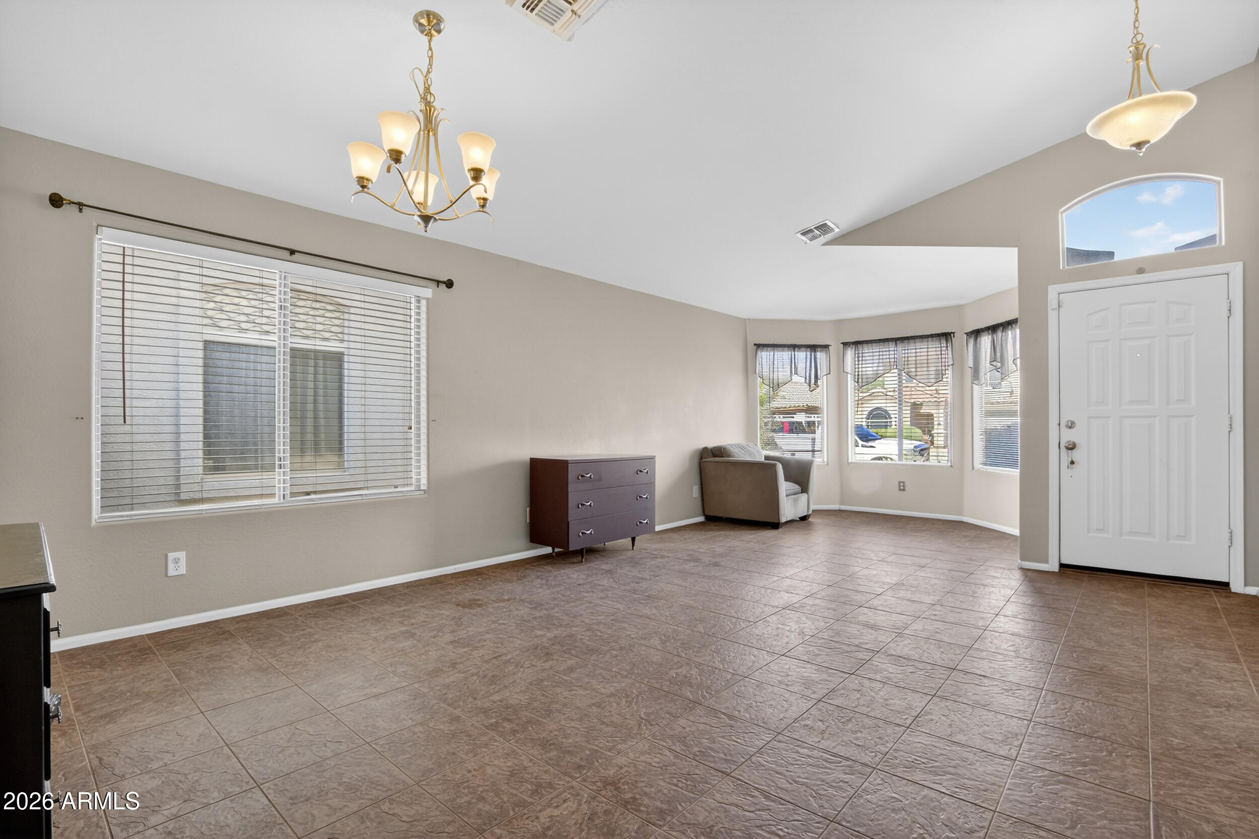 515 West Love Road San Tan Valley, AZ 85143 - Photo 6 of 74 15_020_a4m_mm