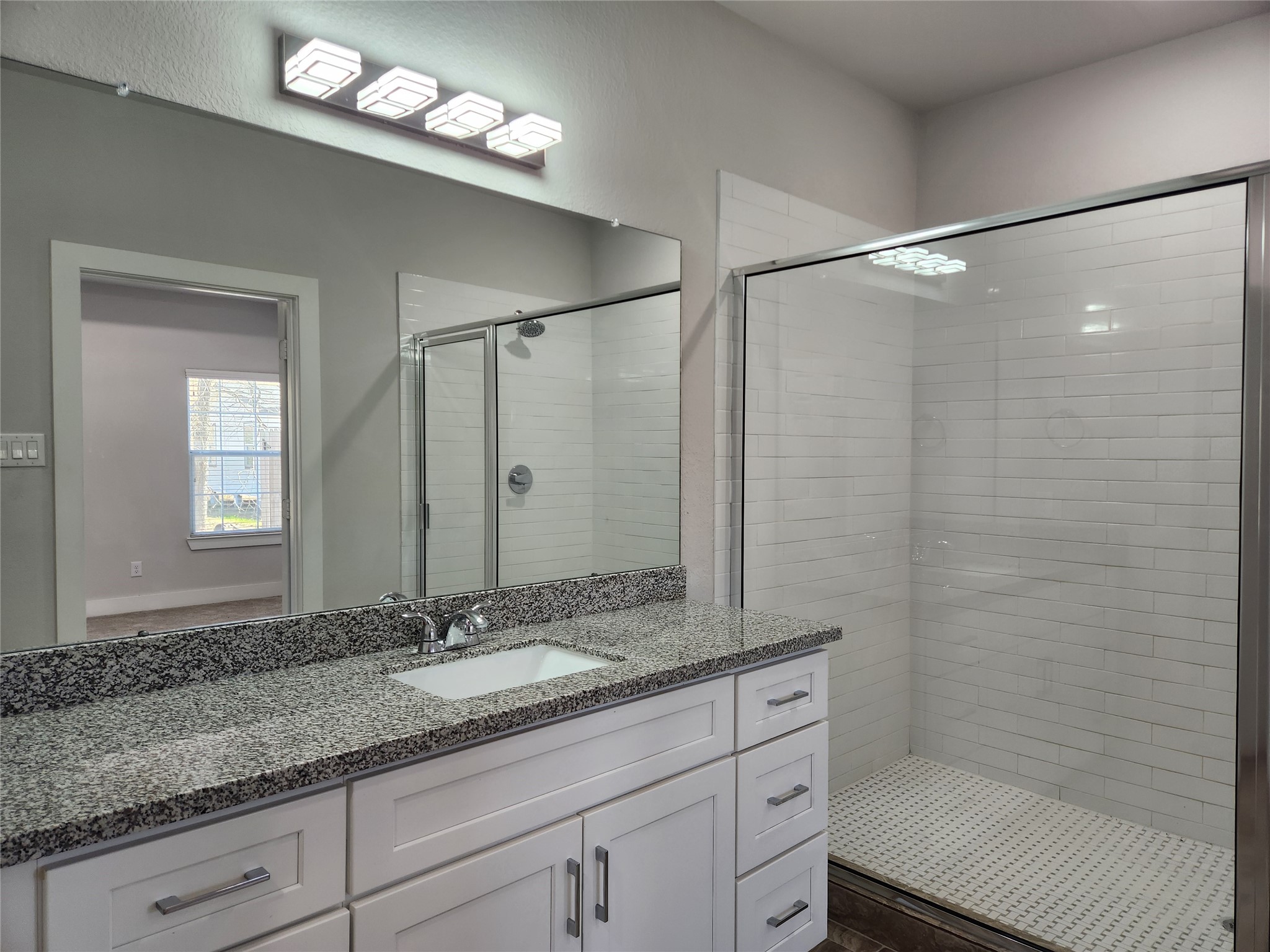 9710 Tuffly Street, Unit B Houston, TX 77029 - Photo 11 of 14