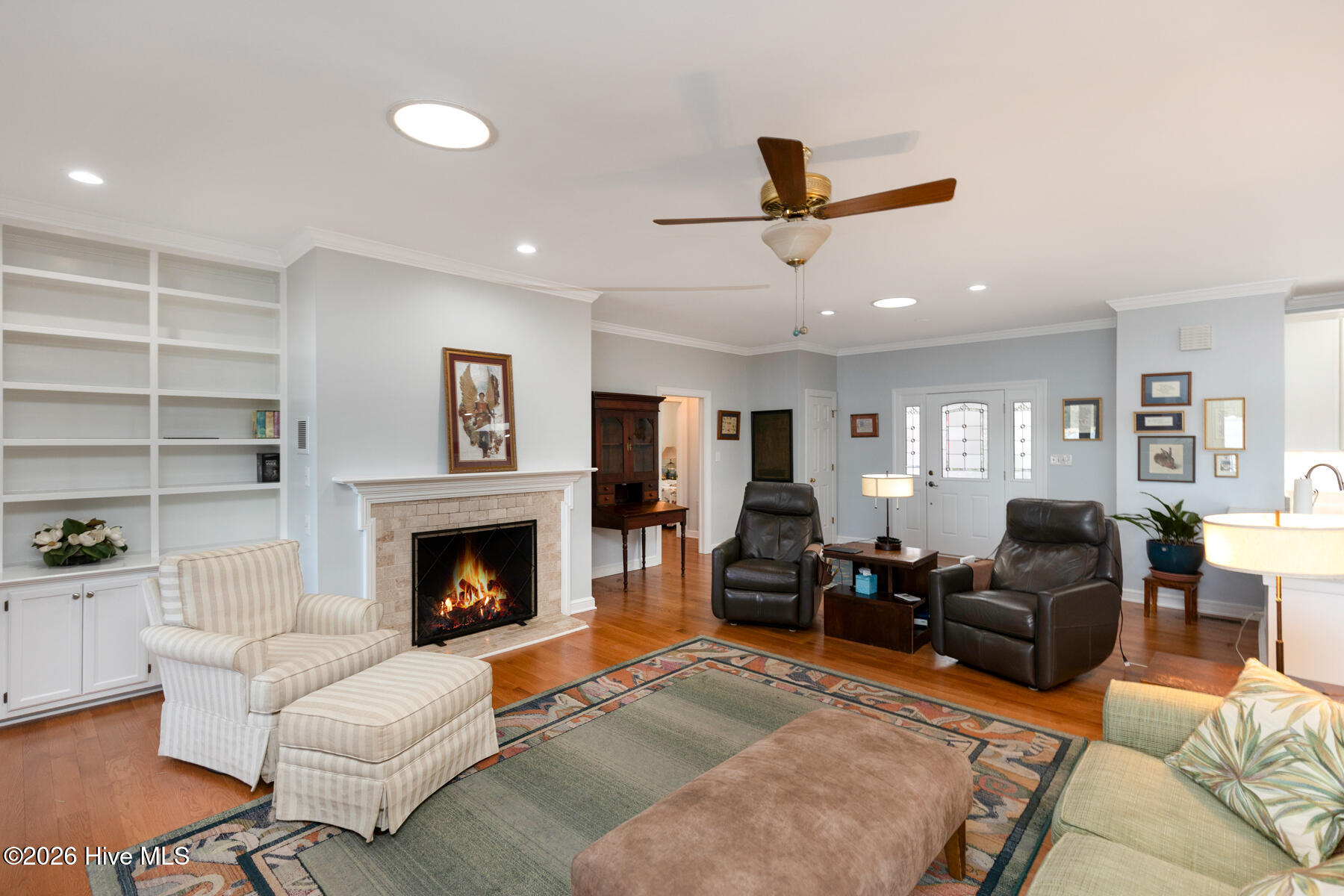 113 Cardinal Lane West End, NC 27376 - Photo 6 of 33 living room4-1