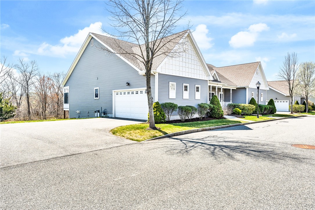 500 Mendon Road, Unit 407 Cumberland, RI 02864 - Photo 3 of 25