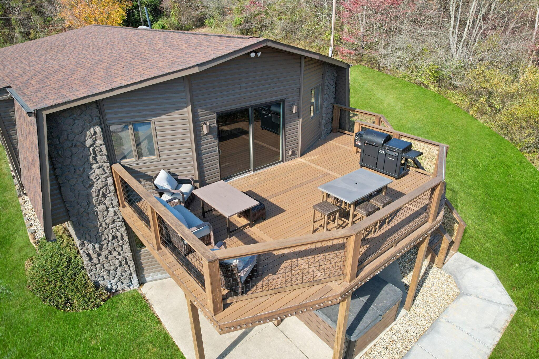 1166 Blue Valley Road Southeast Lancaster, OH 43130 - Photo 69 of 88 Exterior