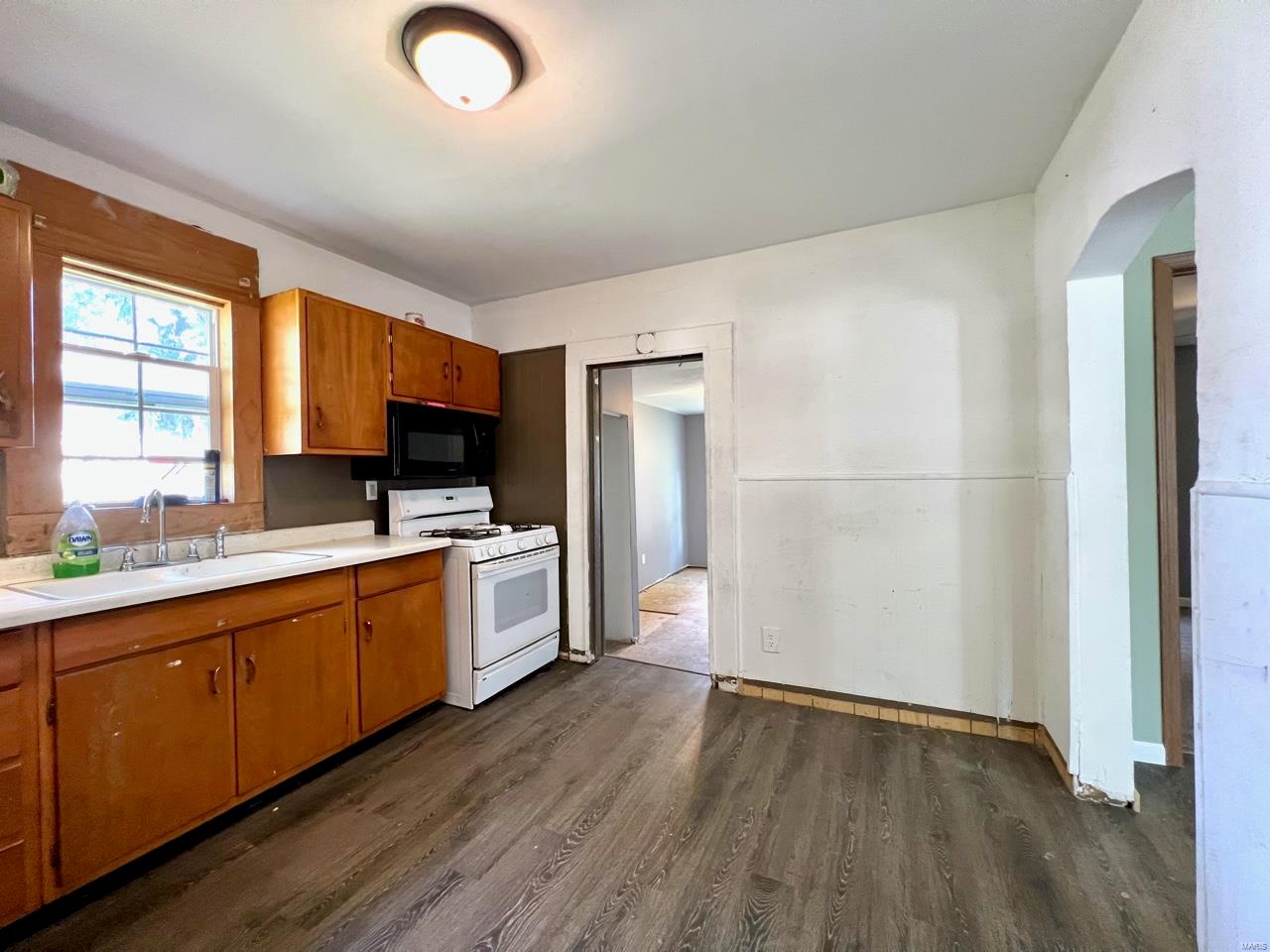 2842 Ralph Street Granite City, IL 62040 - Photo 7 of 13 Gallery Image 7