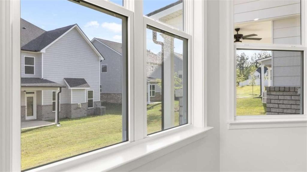 13623 Whitman Lane Covington, GA 30014 - Photo 18 of 45 a view of livingroom with furniture
