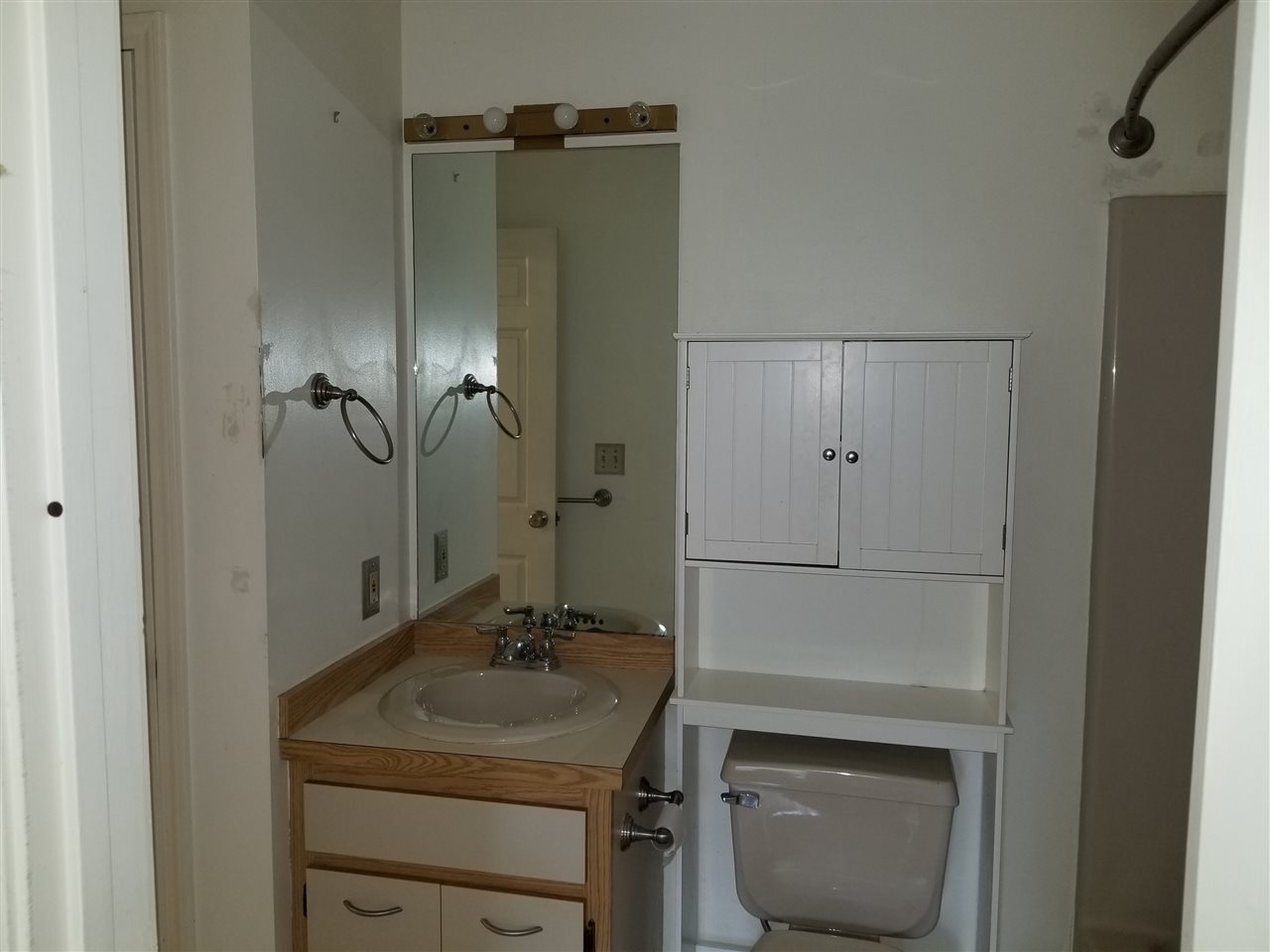 279 Winding Pond Road Londonderry, NH 03053 - Photo 21 of 36 Gallery Image 21