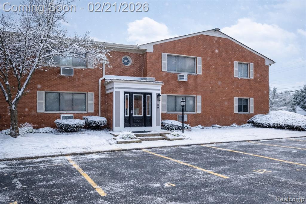 801 Plate Street, Unit 201 Rochester, MI 48307 - Photo 6 of 23