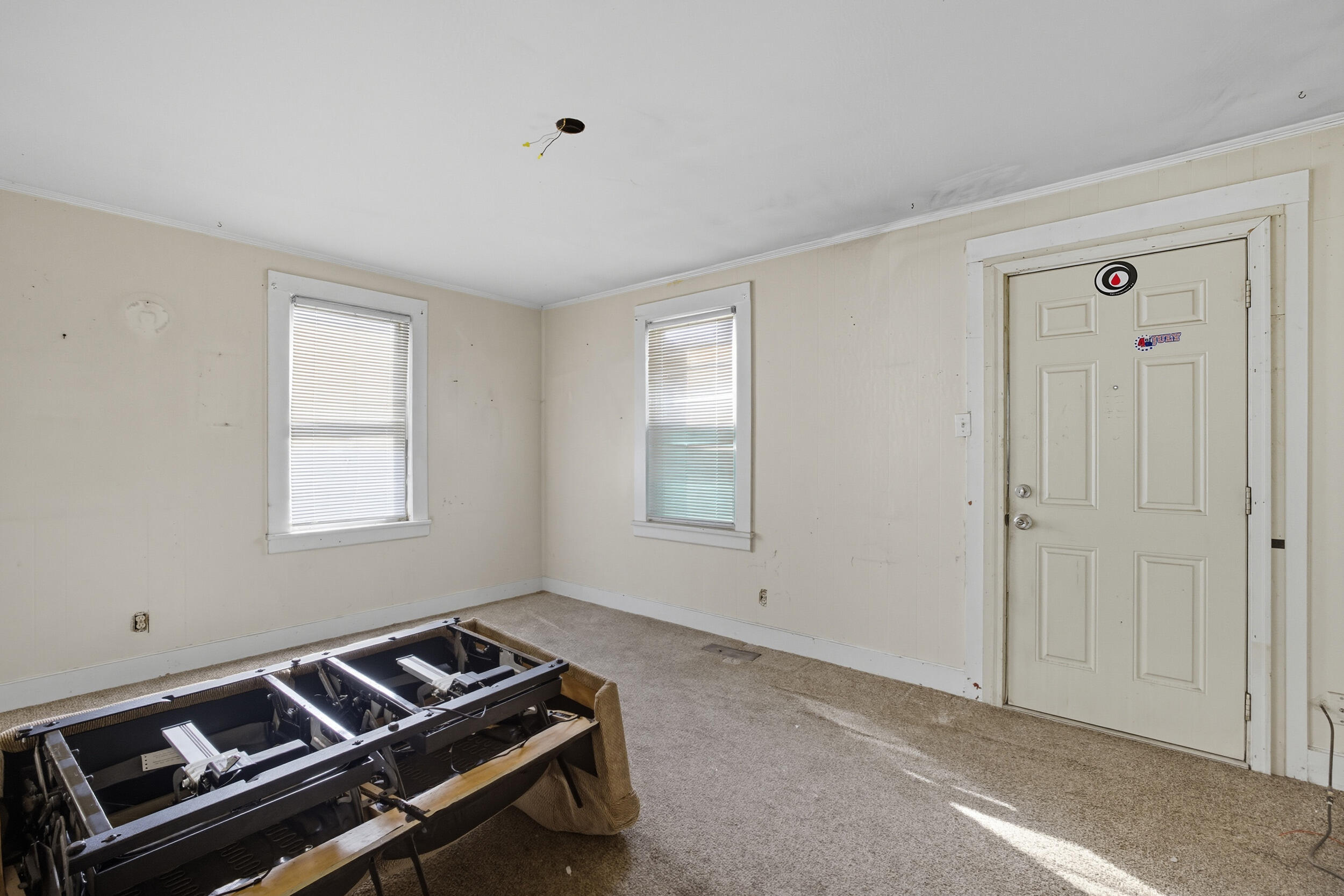 2307 Harding Road Augusta, GA 30906 - Photo 12 of 37 Living room