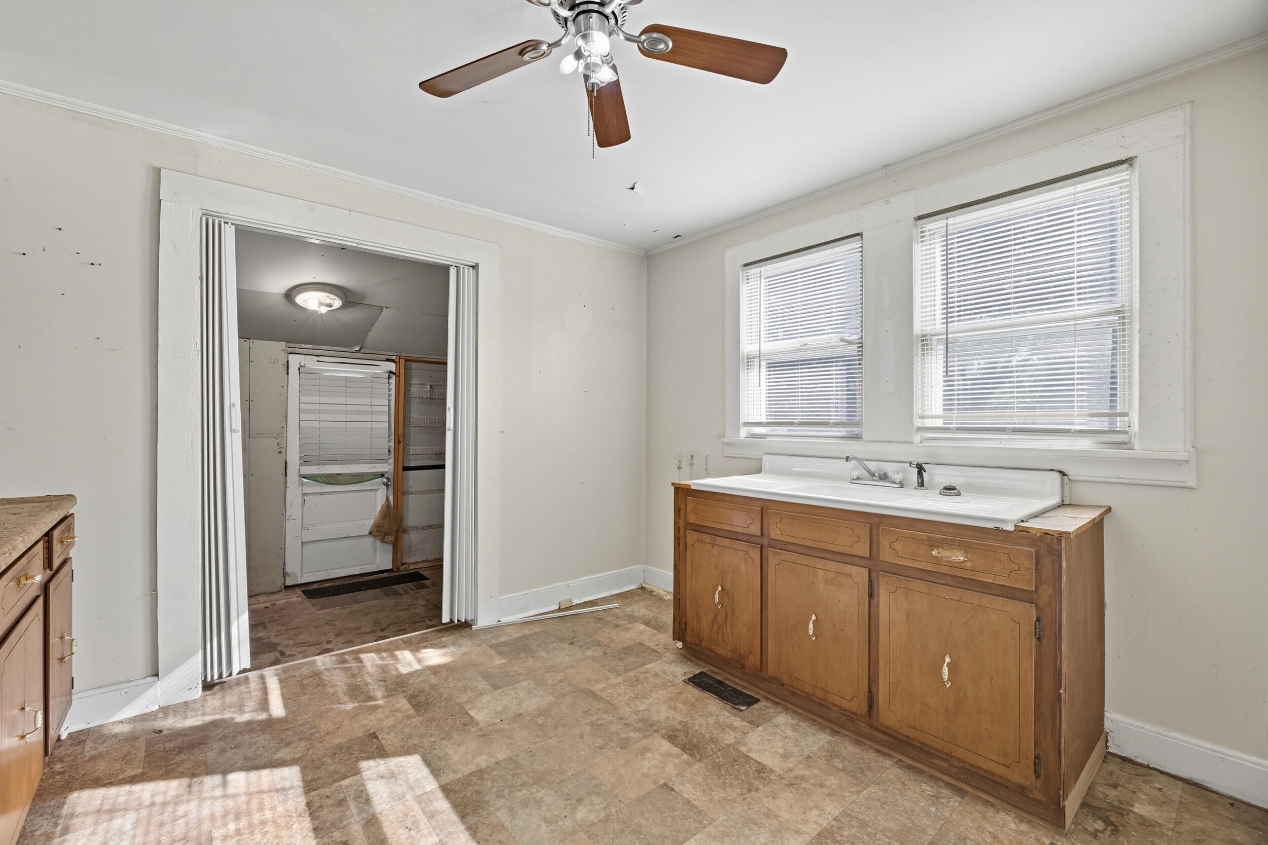 2307 Harding Road Augusta, GA 30906 - Photo 14 of 37 Kitchen