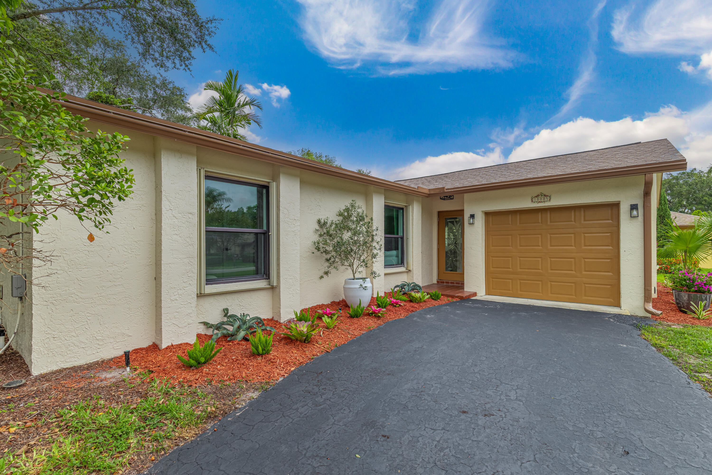 18085 102nd Way South Boca Raton, FL 33498 - Photo 9 of 50 Front home