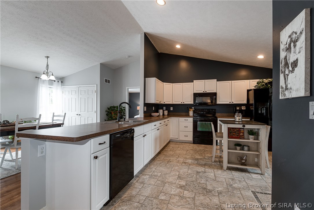 10124 Stricker Road Memphis, IN 47143 - Photo 11 of 64