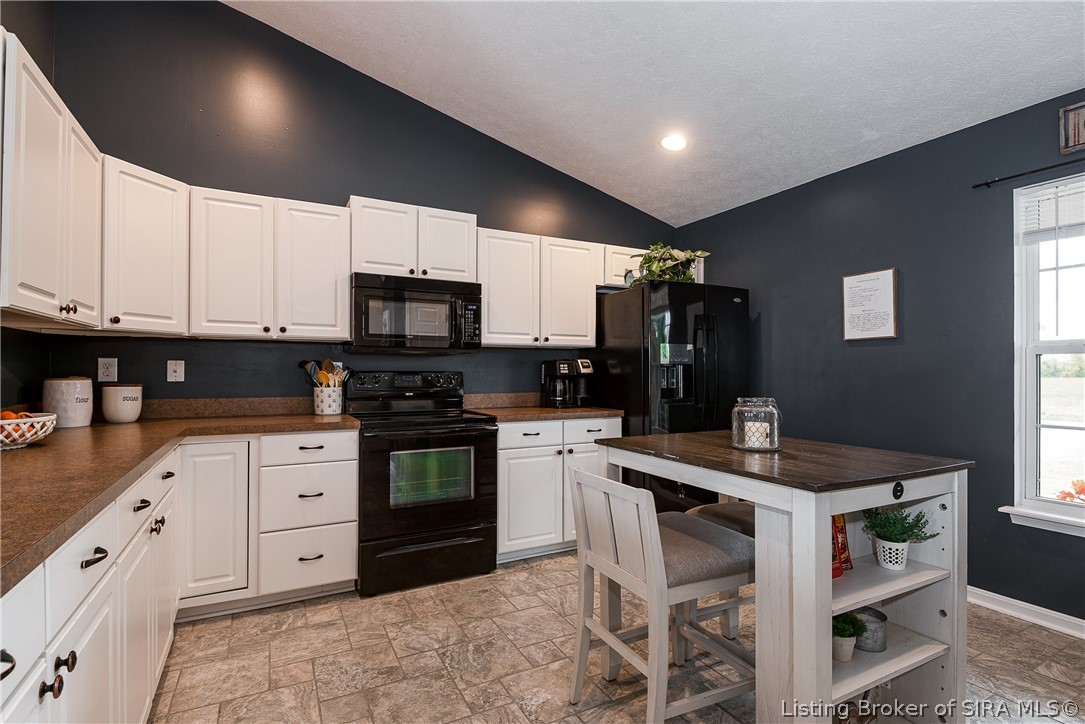 10124 Stricker Road Memphis, IN 47143 - Photo 12 of 64