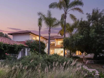 $3,995,000 | 20784 Fortuna Del Norte, Elfin Forest, CA 92029