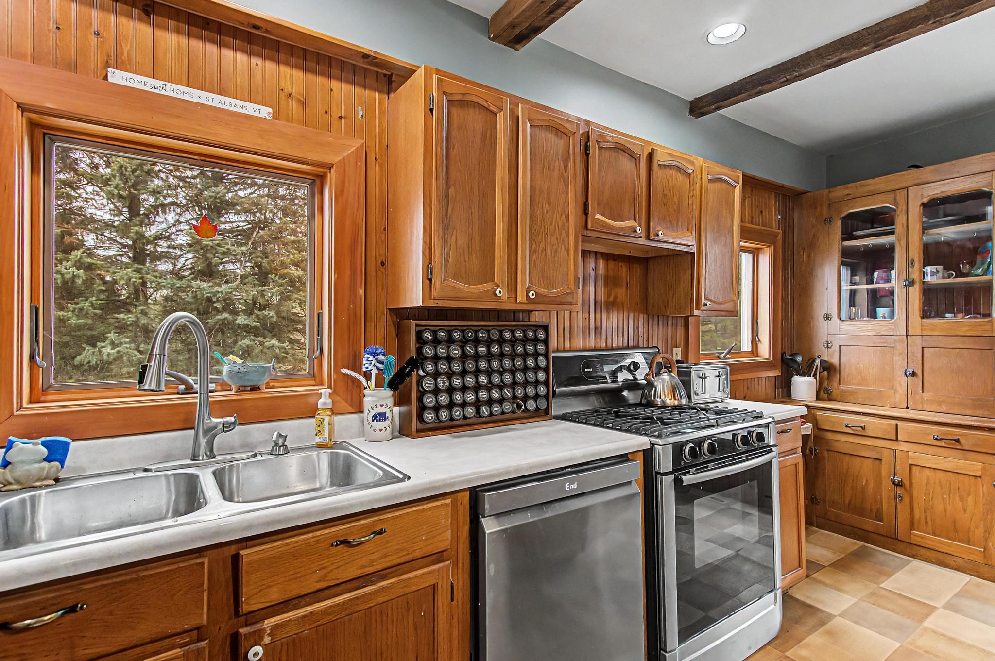 1860 Fairfax Road St. Albans Town, VT 05478 - Photo 44 of 60