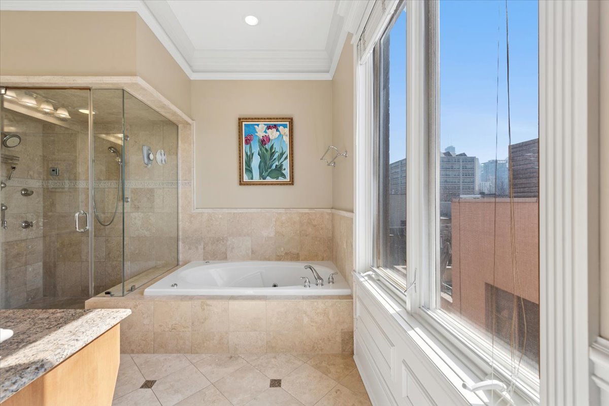 1359 North Mohawk Street, Unit 4 Chicago, IL 60610 - Photo 15 of 37