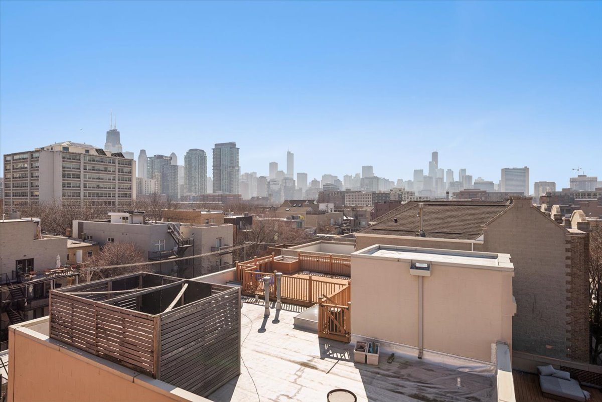 1359 North Mohawk Street, Unit 4 Chicago, IL 60610 - Photo 34 of 37