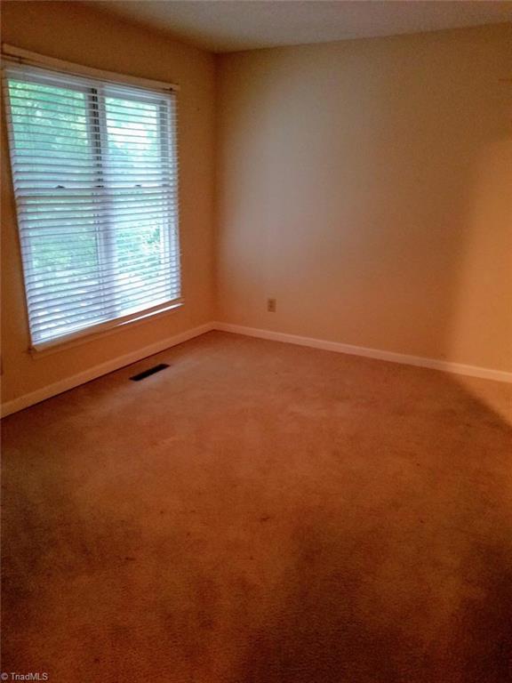 2808 Shadowbrook Lane Winston-Salem, NC 27103 - Photo 11 of 12