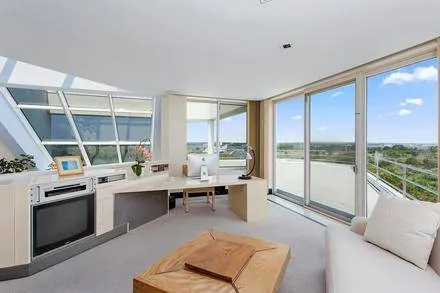 $175,000 | 186 Dune Road, Quogue, NY 11959