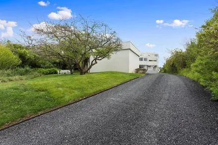 $175,000 | 186 Dune Road, Quogue, NY 11959