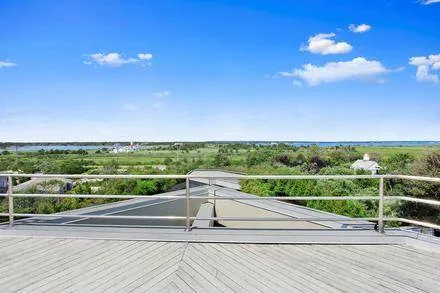 $175,000 | 186 Dune Road, Quogue, NY 11959