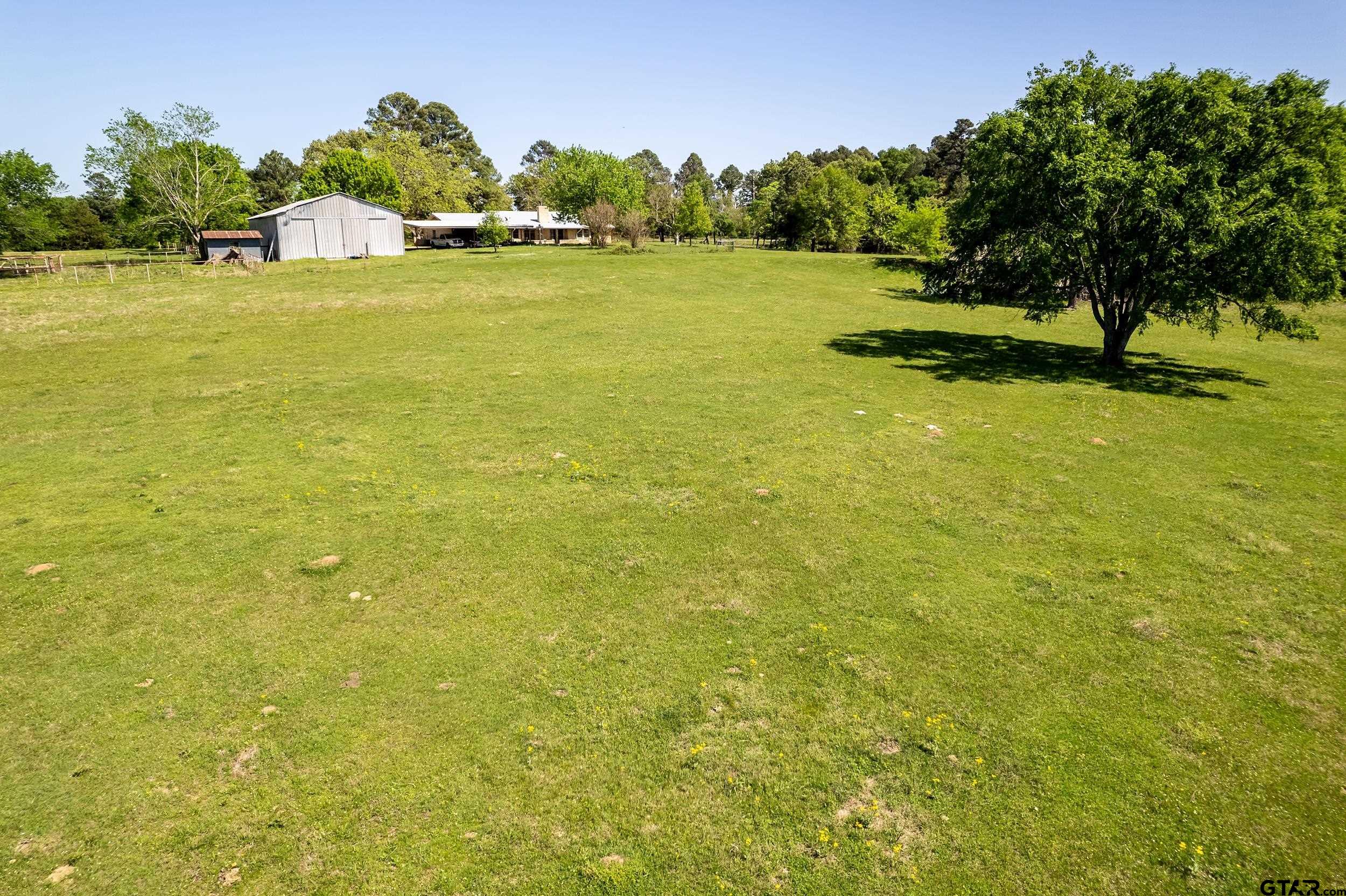 1382 VZ County Road Canton, TX 75103 - Photo 33 of 40 a view of an ocean from a yard