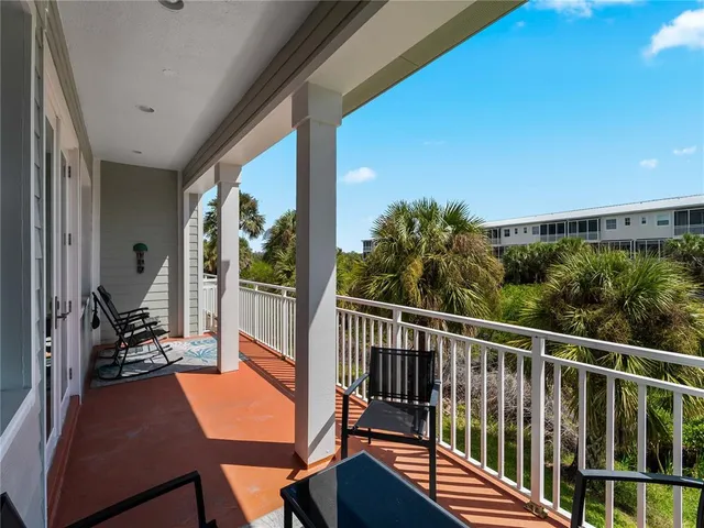$425,000 | 10390 Coral Landings Lane, Unit 83, Placida, FL 33946