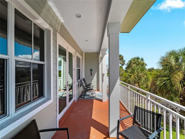 $425,000 | 10390 Coral Landings Lane, Unit 83, Placida, FL 33946