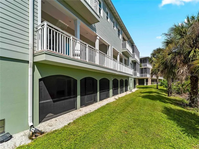 $425,000 | 10390 Coral Landings Lane, Unit 83, Placida, FL 33946