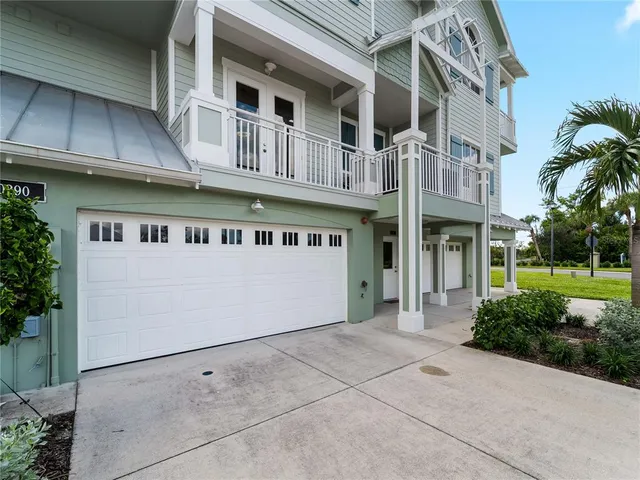 $425,000 | 10390 Coral Landings Lane, Unit 83, Placida, FL 33946