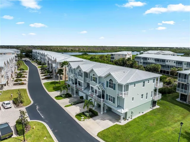 $425,000 | 10390 Coral Landings Lane, Unit 83, Placida, FL 33946