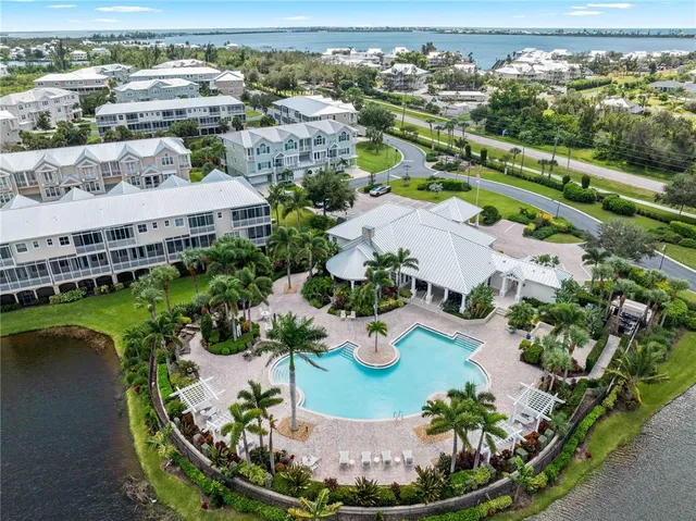 $425,000 | 10390 Coral Landings Lane, Unit 83, Placida, FL 33946