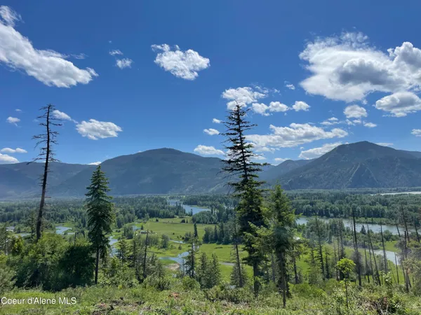 $499,000 | 200 Clark Fork, Clark Fork, ID 83811