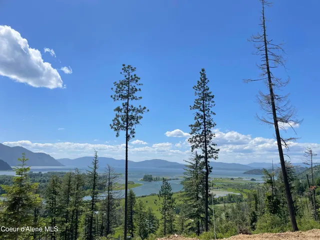 $499,000 | 200 Clark Fork, Clark Fork, ID 83811