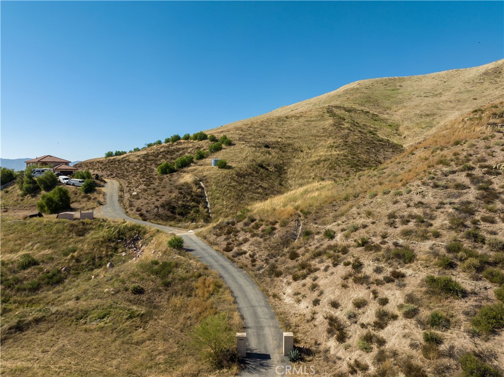 13560 Sego Road Agua Dulce, CA 91390 - Photo 72 of 75 a view of a dry yard
