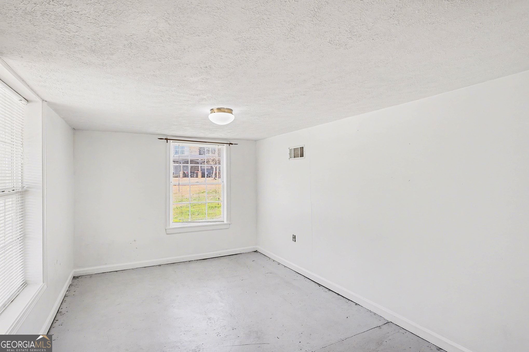 70 Birch Road Covington, GA 30014 - Photo 13 of 16