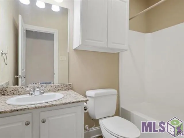 $1,750 | 4848 Windsor Village Drive, Unit 19, Baton Rouge, LA 70817