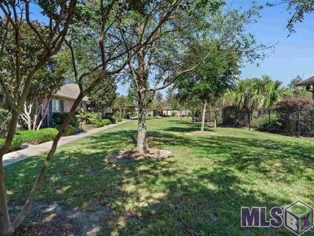 $1,750 | 4848 Windsor Village Drive, Unit 19, Baton Rouge, LA 70817